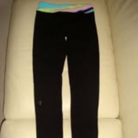 Ivivva Girl by Lululemon 🍋 Black Luon Full Length Leggings size 12 - Picture 3 of 5